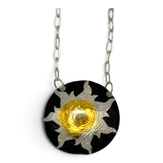 Radiant Rise Necklace